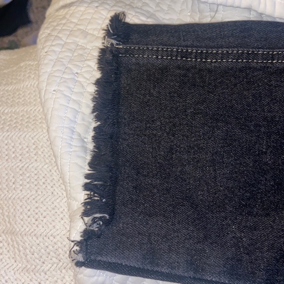 Urban Outfitters black ripped jeans. Never been worn. Size 29. - Picture 4 of 5